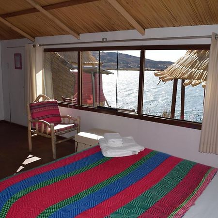 Uros Aruma Uro On Uros Floating Islands Puno Dış mekan fotoğraf