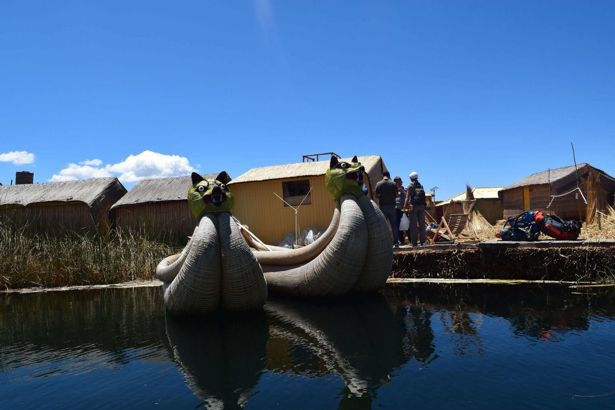 Uros Aruma Uro On Uros Floating Islands Puno Dış mekan fotoğraf