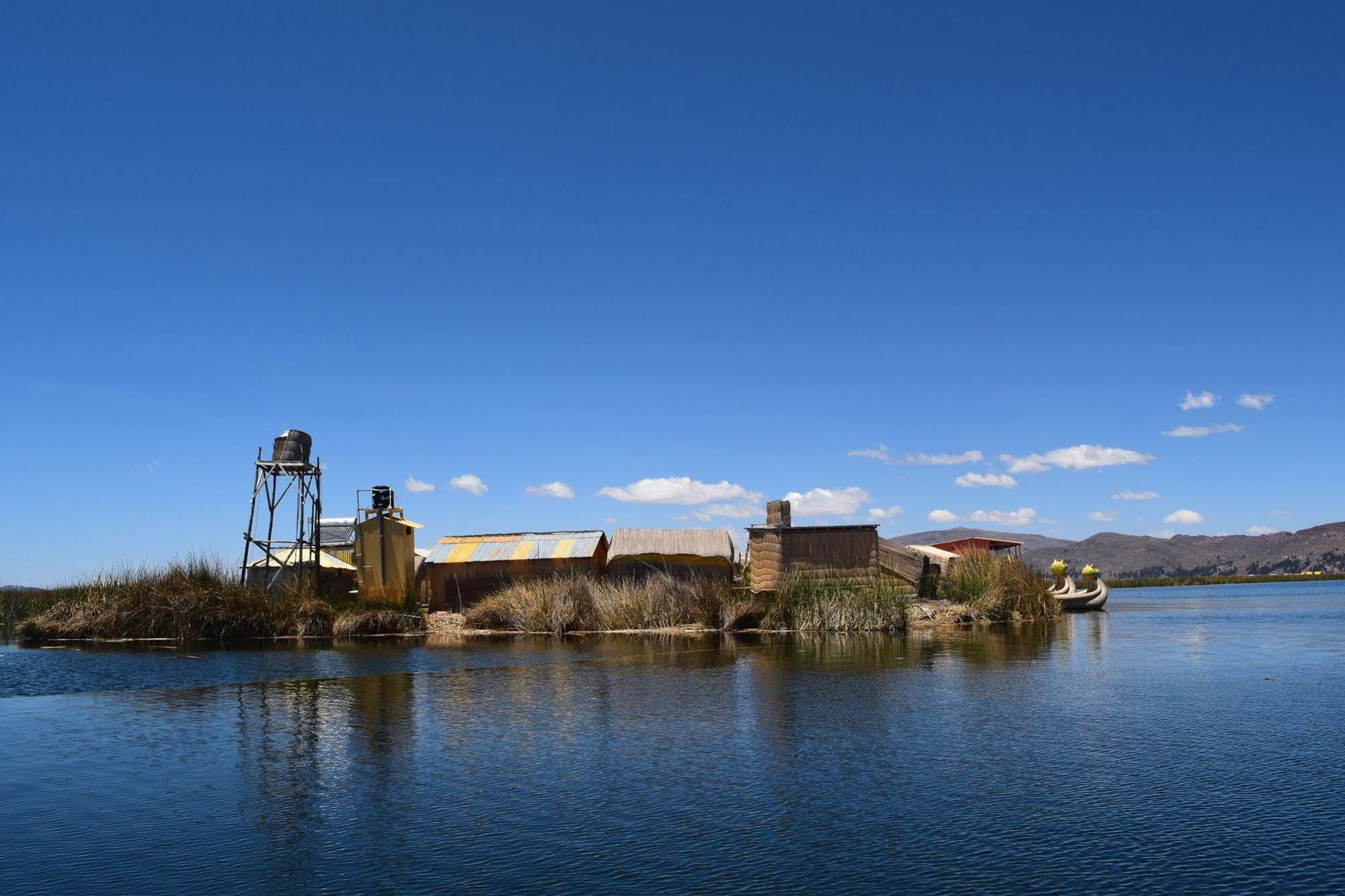 Uros Aruma Uro On Uros Floating Islands Puno Dış mekan fotoğraf
